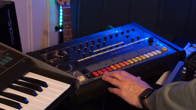 Espen Kraft’s Sonic City: Breathing Cyberpunk Shadows