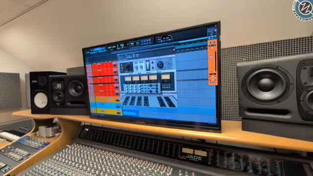 sonicstate Gets Gritty: Detroit Drums by Iconic Instruments at GearExpo UK