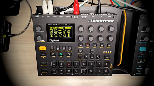 The function key is the only coloured button in the Digitakt in orange.