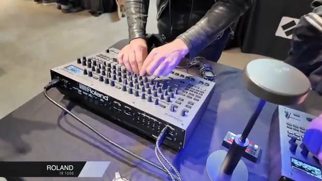 SanjayC Unleashes the Synth Slap at Synth Expo 2025