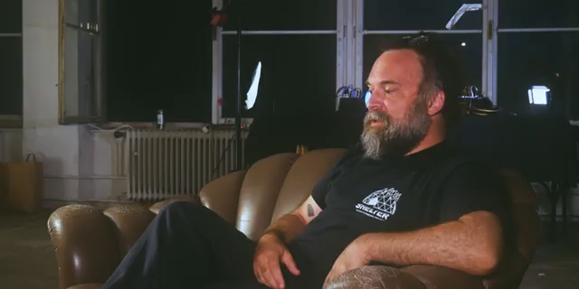 I wanted to make something really collaborative, where like you collaborate with the instrument rather than just control it.