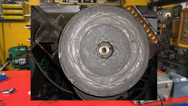 then it all spins and you plonk 500 volts through the thing and it generates those tones at the other end