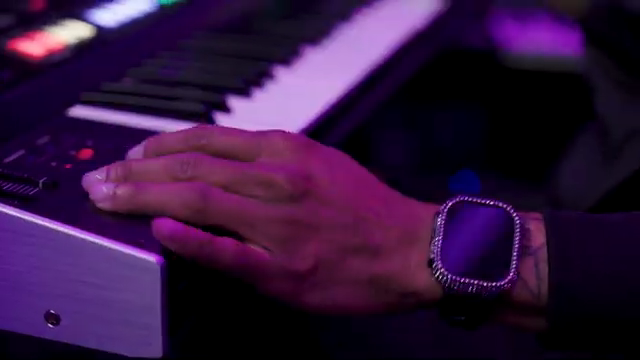 Akai Professional MPC XL: Teddy Riley’s Legacy Meets Next-Gen Production Power