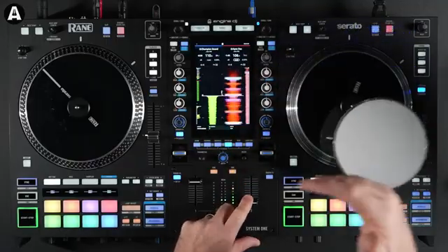 The Philips Hue is snapping to the beat grid, to the tempo of the track.