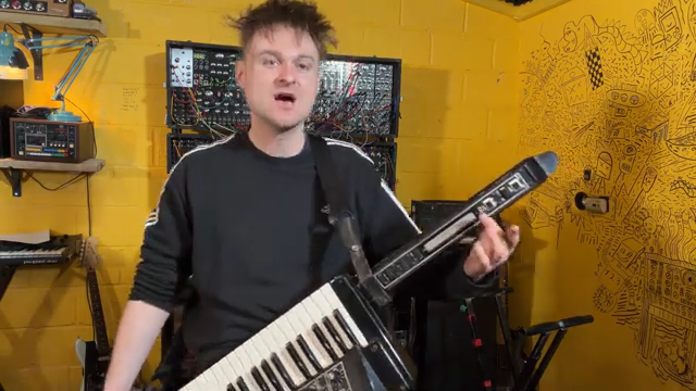 the pitch bend is seldom used and if i want to do the pitch bend i'll just flick the switch but i think it's much more expressive with just…