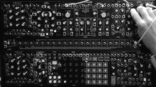 MAKEN0ISE Spectral DRUM MACHINE: Resynthesizing Percussion with Morphagene and Spectraphon