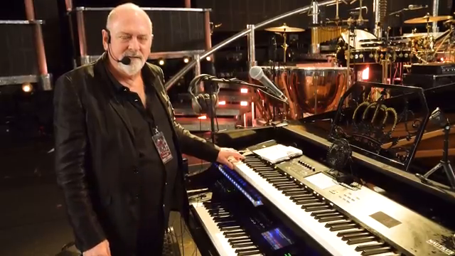 Now I'm triggering that 'it's a kind of magic' myself so I choose when it happens—it's not a tape or anything.