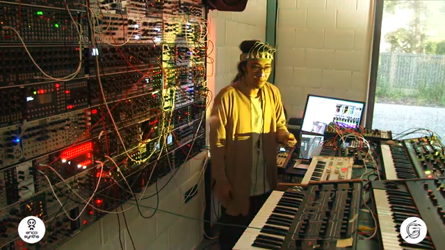Erica Synths: Brainwaves Meet Patch Cables – Jachin Pousson’s BCMI Performance at the Garage