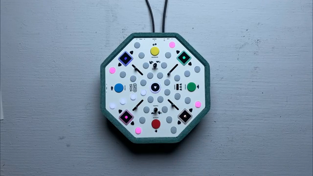 The patterns on the drum are laid out in circular fashion.