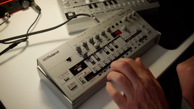 I love it! You can hear that slide effect.