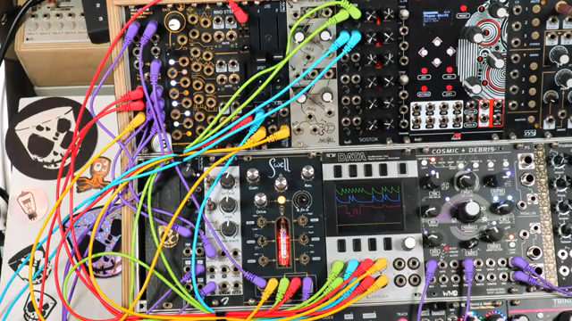 DivKid Unleashes the Swell: Valve Mayhem and Modulation Madness