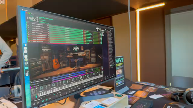 It lets you load all of your Plugins onto multiple layers and then treat them through different effects, have midi effects, process them…