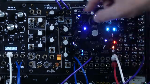 Metamyther Throws Down: Mimeophon vs. Cosmic Debris vs. Supermassive – Hardware vs. Plugin Rumble
