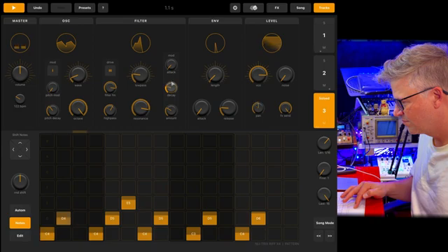 When you hold and you keep your finger on that track, you can name that track too for bass, lead.