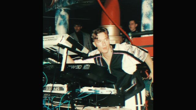 In 1990 we get to the star of our show the S770. The 770 has specs that still stand up today.
